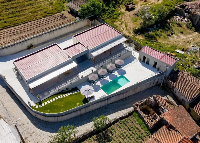 Casas Do Picoto *